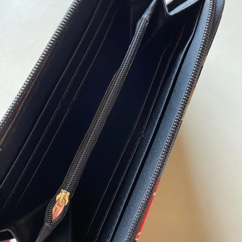🍾HP🍾Michelle Obama printed wallet with wristlet